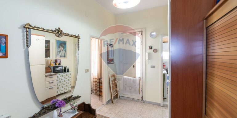 20250121181602-921218-18