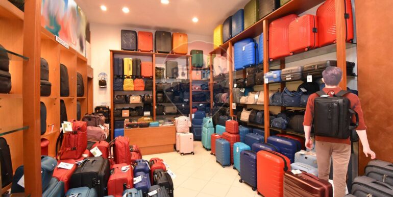 2025012281753-921274-1