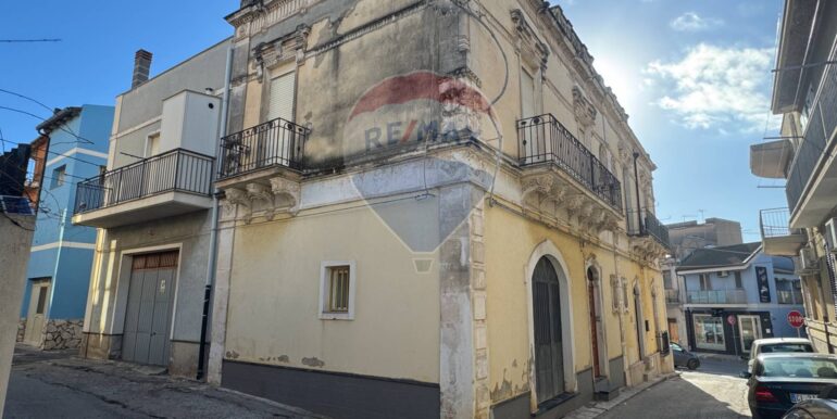 2025012284213-921275-1