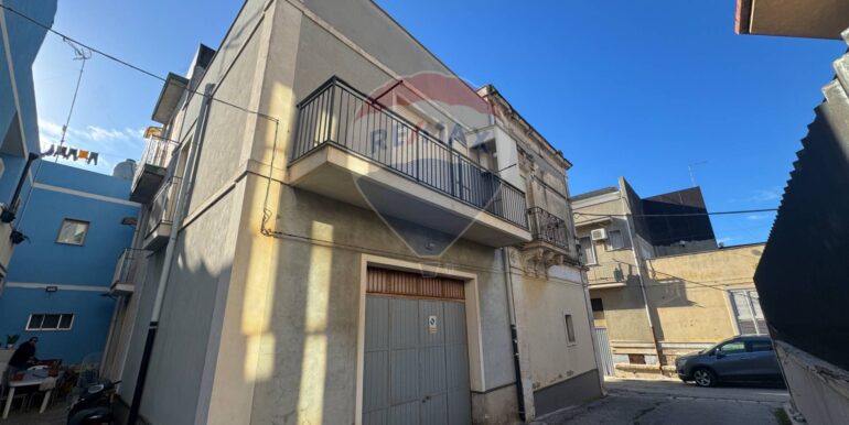 2025012284221-921275-5