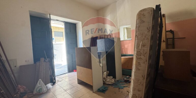 2025012284241-921275-16