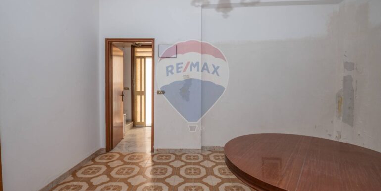 2025012284420-921276-3