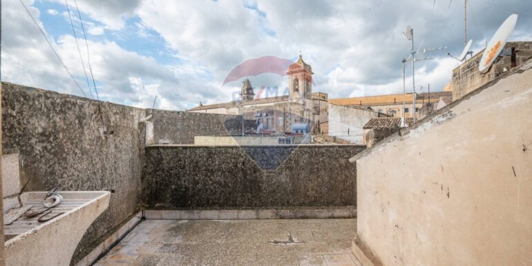 2025012284443-921276-15