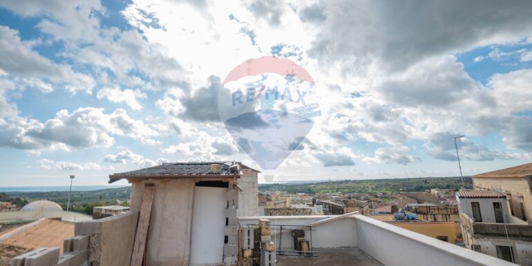 2025012284445-921276-16