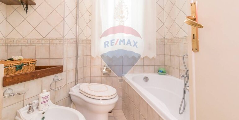 20250204180855-927045-12