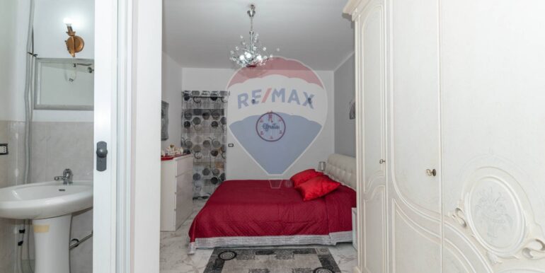 2025020503639-927085-16