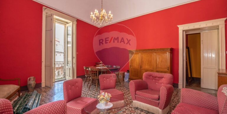 2025020883800-928100-29