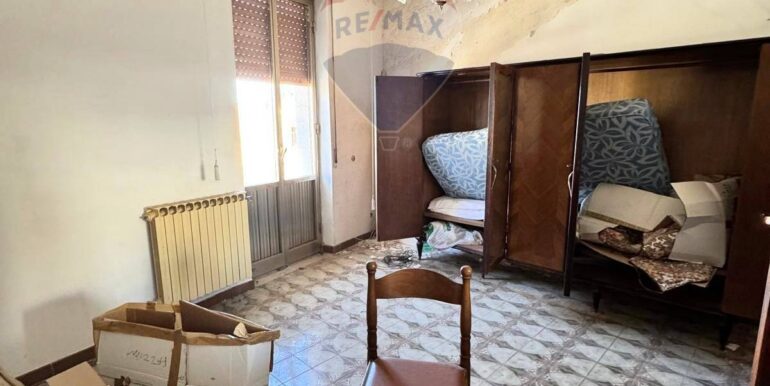 20250210124635-924103-6