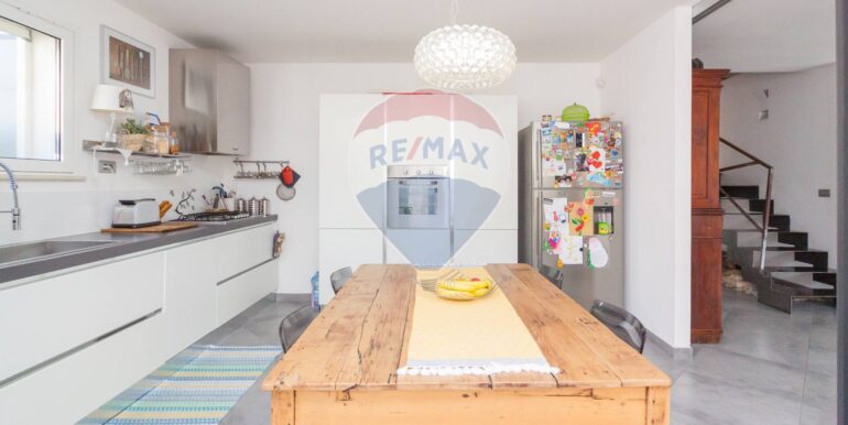 20250211115154-928745-14