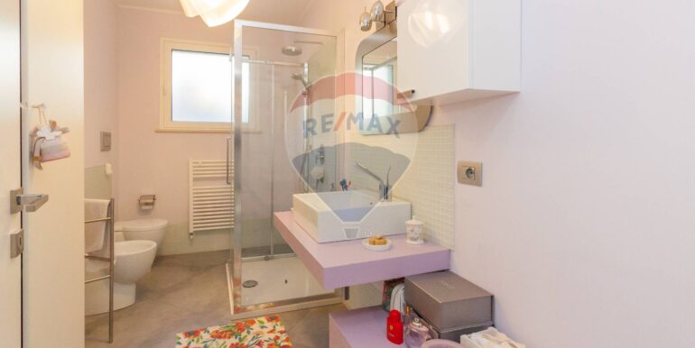 20250211115154-928745-19