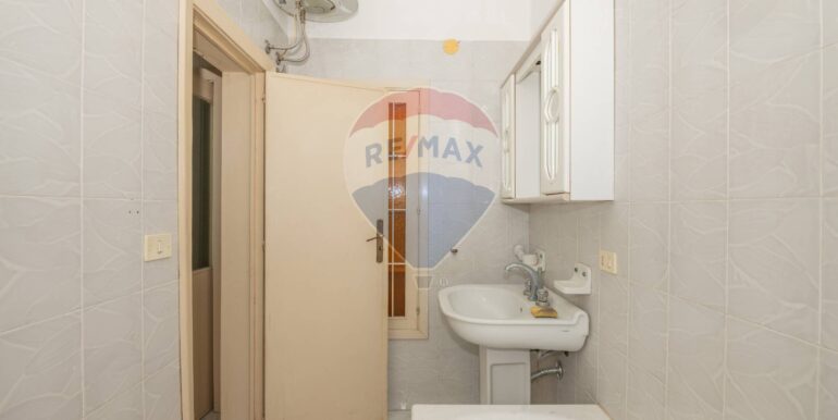 20250212183021-929156-8