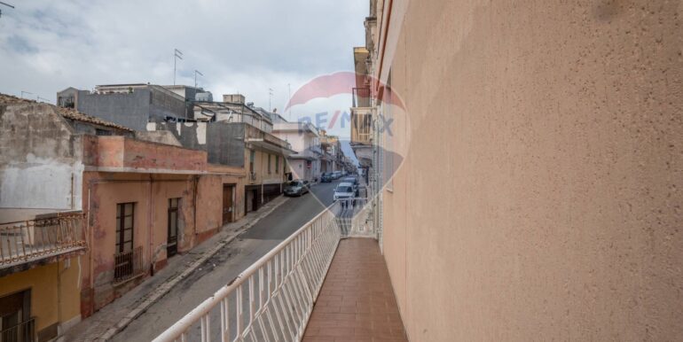 20250212183033-929156-15