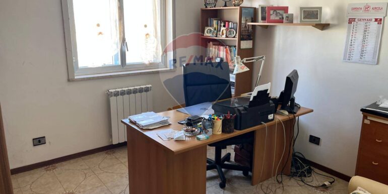 20250213125004-923847-11