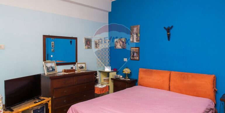 2025021394723-928941-10