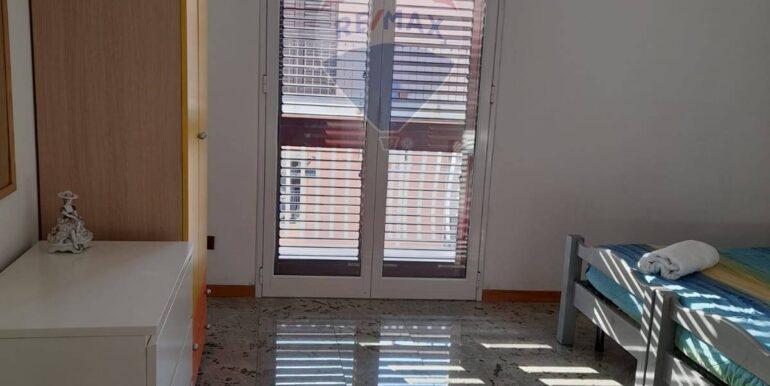 20250214173938-929560-11