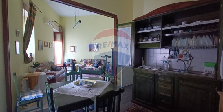 20250217165107-930053-30