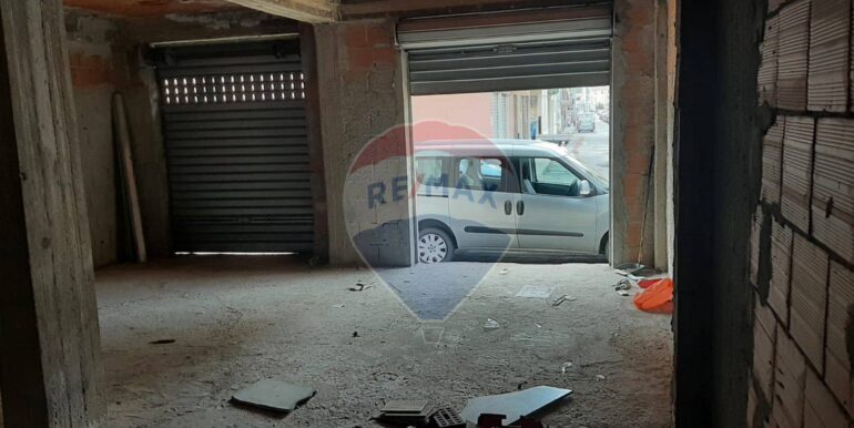 20250217185323-930119-7