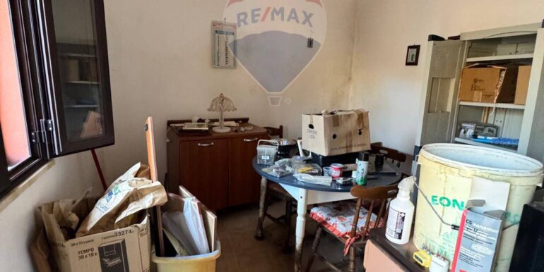 20250218175159-930390-6