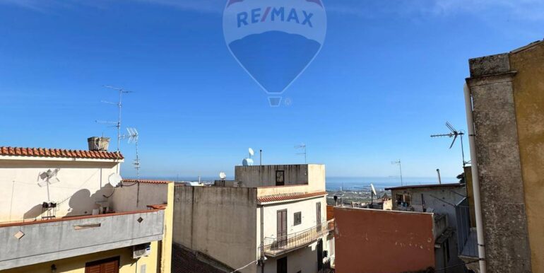 20250218175200-930390-7