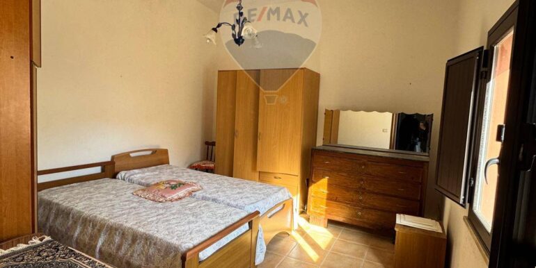 20250218175356-930390-12