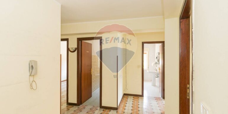 20250218175655-930395-11