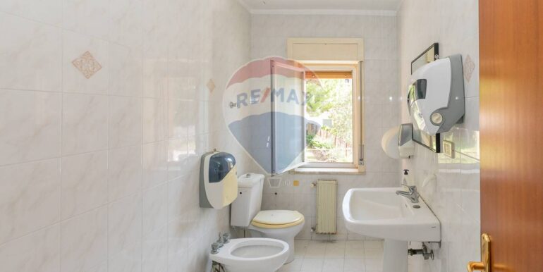 20250218175658-930395-13