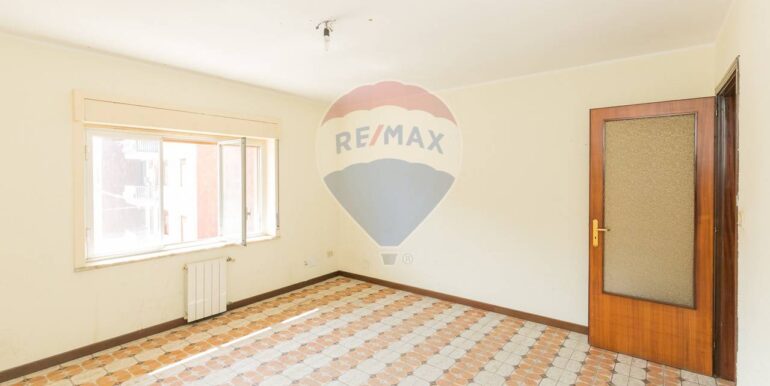 20250218175701-930395-16