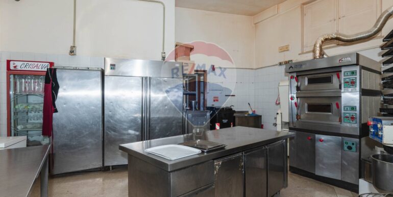 20250220220335-930437-1