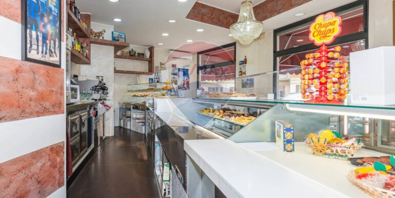 20250220220359-930437-8