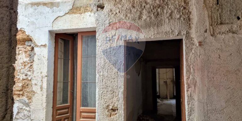 20250222122838-931234-8