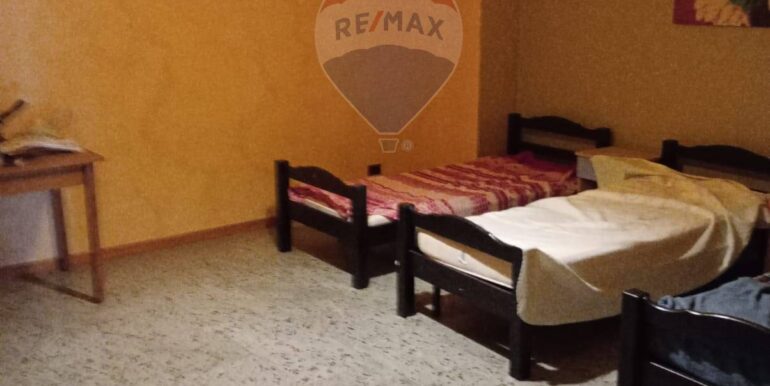 20250224164044-932127-40