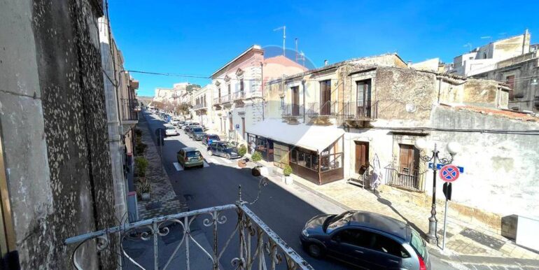 20250224184211-932192-1