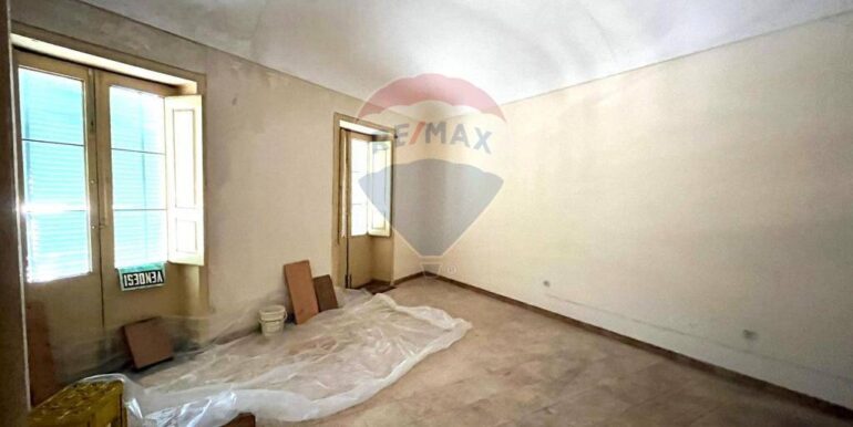 20250224184211-932192-3