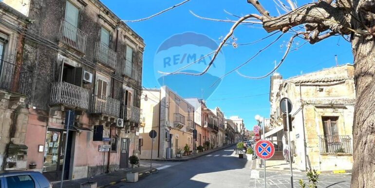 20250224184212-932192-11