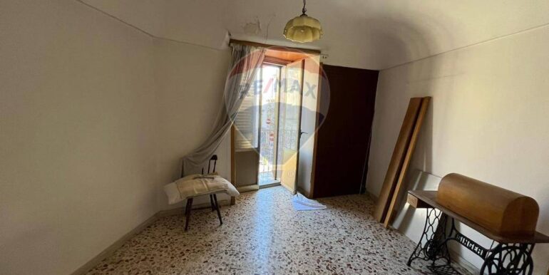 20250224184212-932192-16