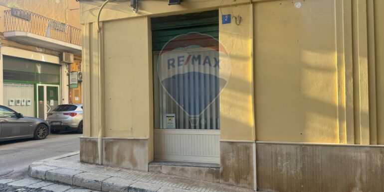 20250225184354-932416-2