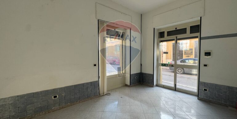 20250225184415-932416-12