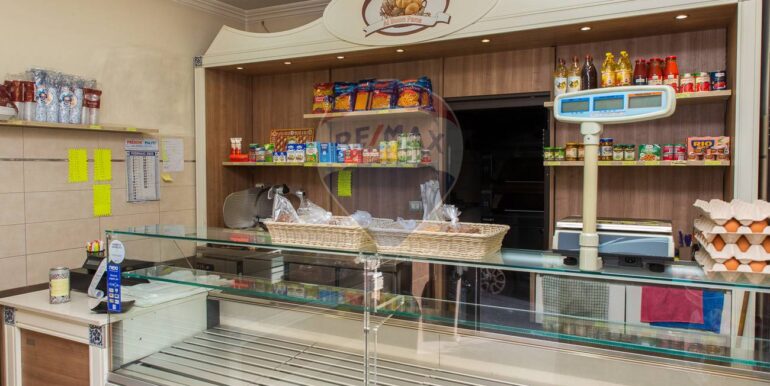 20250228122715-933155-7