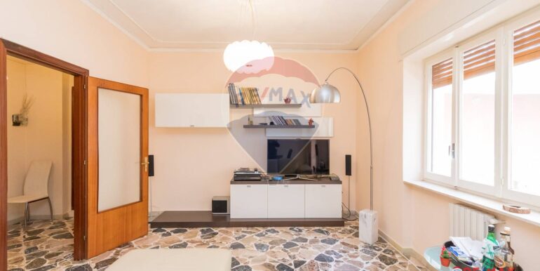 20250228205558-933365-0