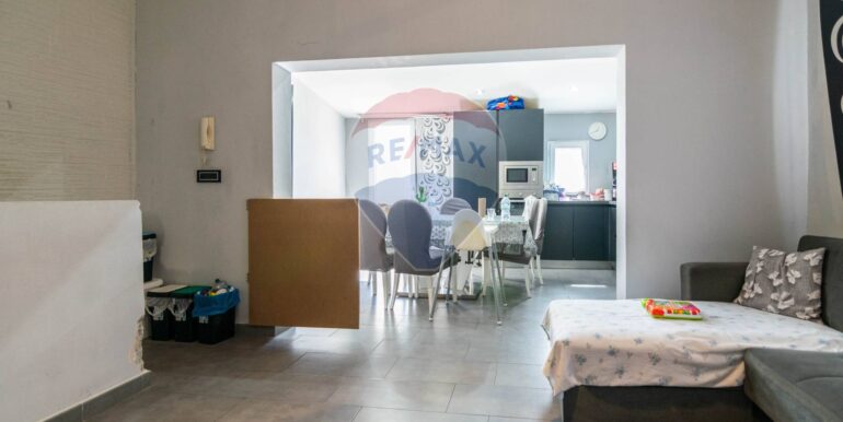 20250305200748-922132-42