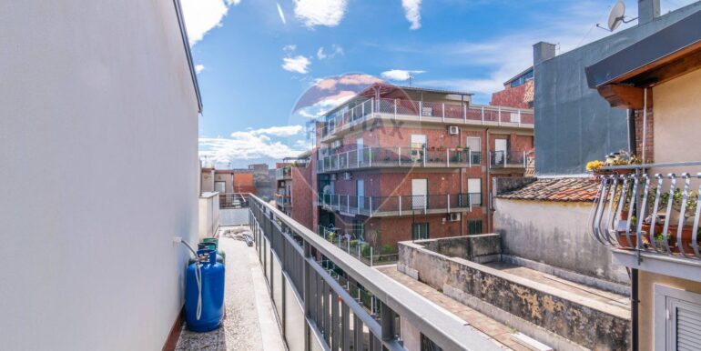 20250305200809-922132-49