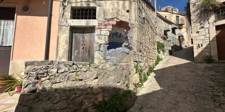 20250306102937-934239-11