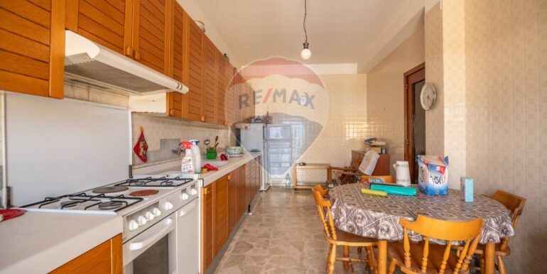 2025030694928-917154-12