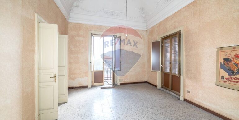 20250307175649-934631-32