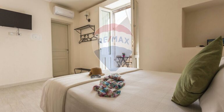 20250307192222-934666-16