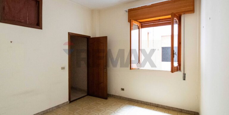 20250312105040-932799-14