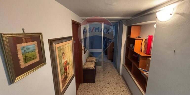 20250318122115-936973-9