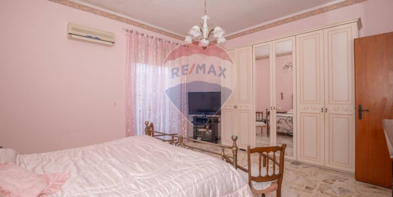 20250324195615-938316-17