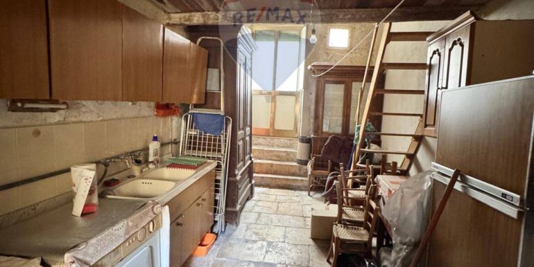 20250325113219-938731-2