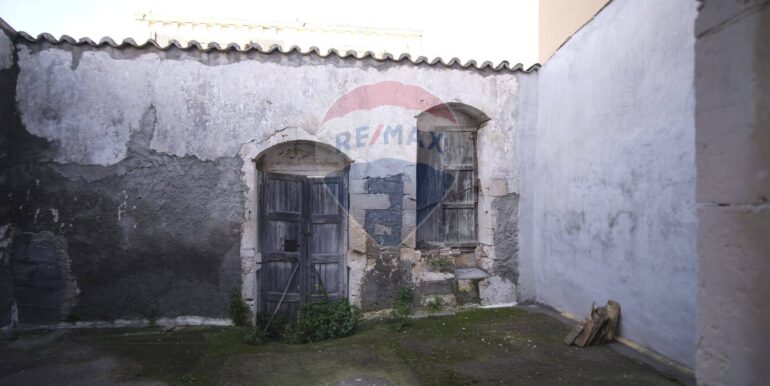 20250325191821-938886-3